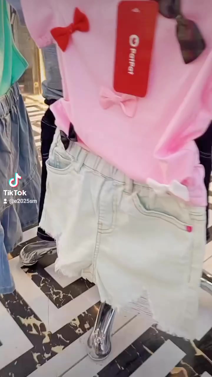 العنوان سوق المحموديه مجمع رحمه مقابل فرع باربي


**إذا كنت صاحب هذا الإعلان وتريد حذفه لأي سبب، رجاءا أرسل رسالة إلى الدعم الفني**