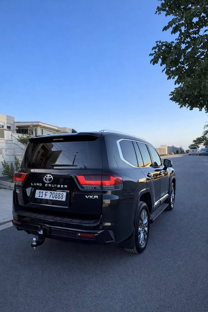 السلام عليكم لاندكروز vxr
2024بريم
السياره كفاله عامه مغلفه ppfماشيه 27الف كيلو مواصفات لvxrمعروفه السعر 84الف دولار و700وبيها مجال مكاني بغداد السيديه
***********
