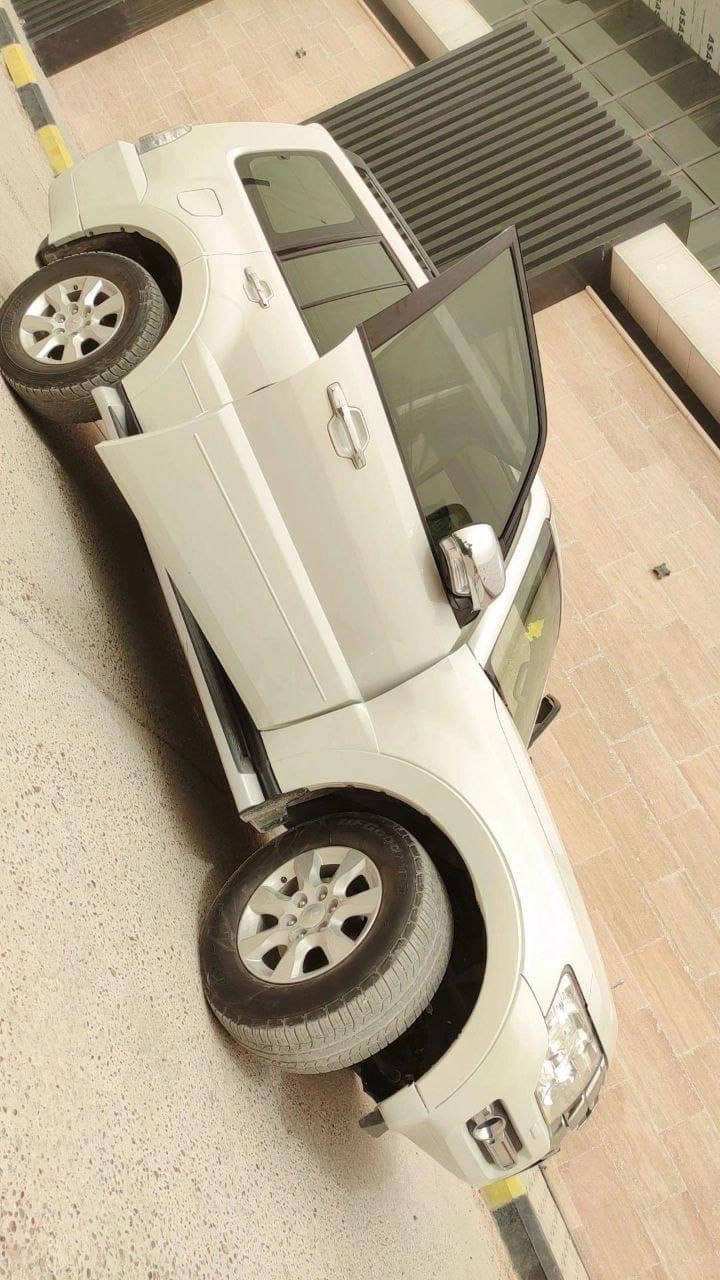 السلام عليكم
باجيروا حبتور ٢٠١٦ فول مواصفات 
محرك ٣٥٠٠
ماشيه ٩٨ 
رقم اربيل 
١-باب الصدر الايمن عكس السايق مبدل بلادي شخط صار بيه
٢- حافه البنيد والجاملغ الايسر حافتهن بيهن صبغ 
٣- دعاميه بدله بلاد 
السعر ١٥٠

+964 772 169 6535


**إذا كنت صاحب هذا الإعلان وتريد حذفه لأي سبب، رجاءا أرسل رسالة إلى الدعم الفني**