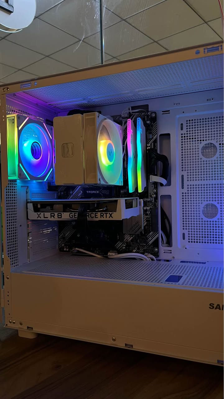 PC GAMING بۆ فرۆشتن 

CPU: R7 5700X
Motherboard: B550-PLUSE ASUS PRIME
GPU: RTX 4060 8GB XLR8 
RAM: 2X16GB 32GB 3600MHZ TFORCE RGB
STROGE: 1TB SSD NVME TFORCE 
PSU: 650W ATKAS
COOLER: AIRCOOLER DEEPCOOL
CASE: SAMA 3FAN ARGB SCREEN

Price:975$
سعر 1,500,000
*********** أربيل, العراق
