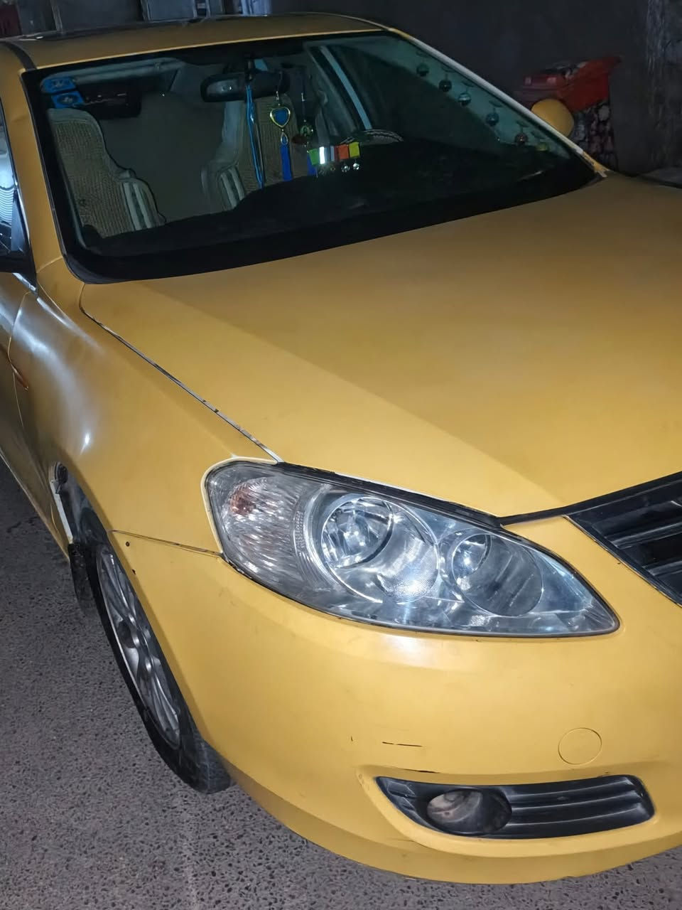 السلام عليكم شيري استرا 2014 محرك وكير كامري  كفاله مامطلوبه صفر السياره جاهزه تبريد تدفئه محرك كير كفاله تخم تاير حداديه تحكم ستيرن تدفئه كشنات ومعروفه مواصفاتها ترايك وين مايعجبك مكان السياره بصره رقمها واسط ولد مرور راعيها *********** السعر 50$
