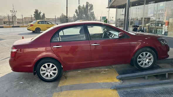 للبيع 🚨‼️
جيلي 2012 ماروني ماشية 90,000 كم فقط 
رقم وسنوية جديدة الى سنة 2030
بيها فقط تعديل بارد 4 اصابع بجاملغ الخلف 
صاحبها الشرعي موجود ثاني يوم تتحول
كير ومكينة بشرط 
السعر المطلوب 75 ورقة وبيها مجال للشاري 

*********** واتساب متوفر هم
