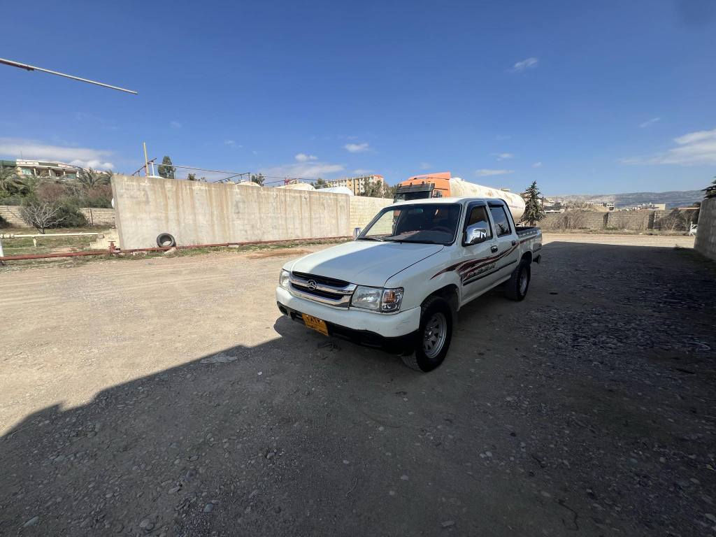 ***********
 سعرى ٣١ گةلا و معامةلة 
شوين كوية 
پیکاب  دێر 
موديل ٢٠٠٦ 
مةنفيست فسفؤر 
مكينة بةخ 
بةشةرتى وةرگراو و براو نةبيت 
دشبول سور 
مةكينة بةشةرت سةرف و بوخارى نيية أربيل, العراق
