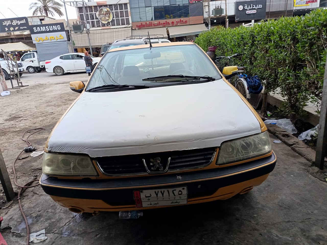 سياره بيجو 2012 مقفوله محرك تنقيص دهن بسيط كل شيء بيها شغال ما بيها طخه عنوان دوره جمعيه خير الله الرقم ***********
