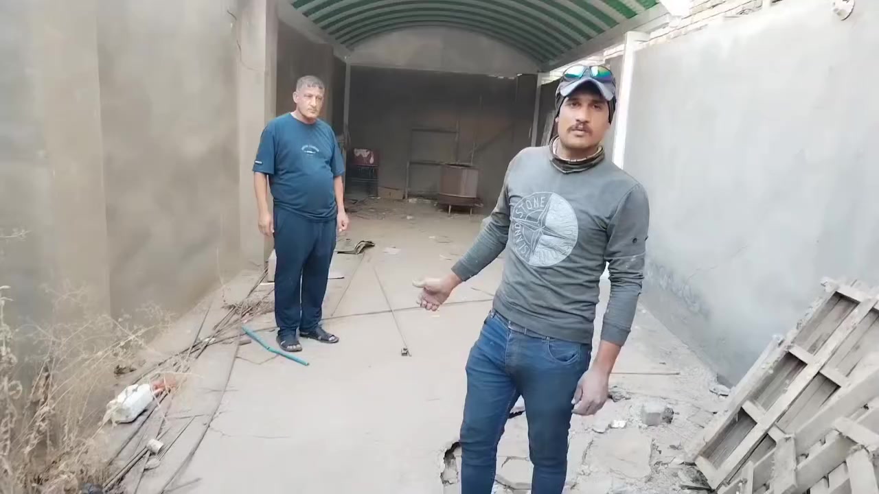 حداد جوال في طويريج  لتصليح الابواب والشبابيك وعمل كافت انواع السقائف والاعمل الحداده ***********) ***********)
