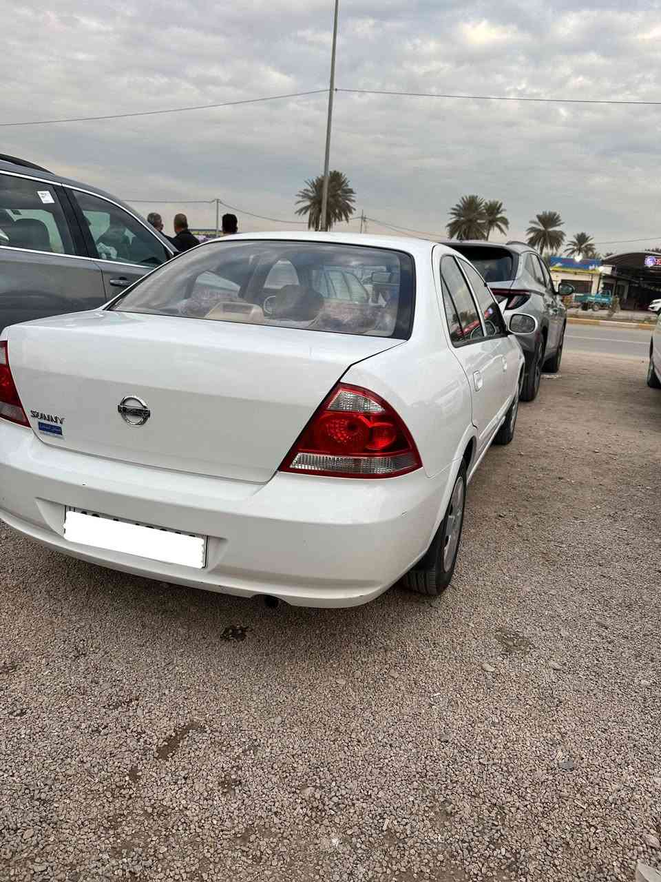 السلام عليكم
نيسان صني موديل 2012

السيارة كفالة عامة
من الصبغ أو تبديل قطعة
مكفول كير ومحرك
بيها صخة خفيفة الباب ورا السائق
تخم تاير جديد

السعر: 110
وبيه مجال
***********
