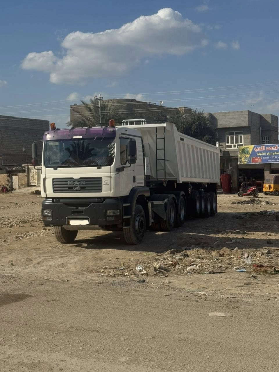 سلام عليكم مان لبيع ٢٠٠٤ راس وعربانة  تريد راس ابيعلك تريد عربانة رقم الهاتف ***********
