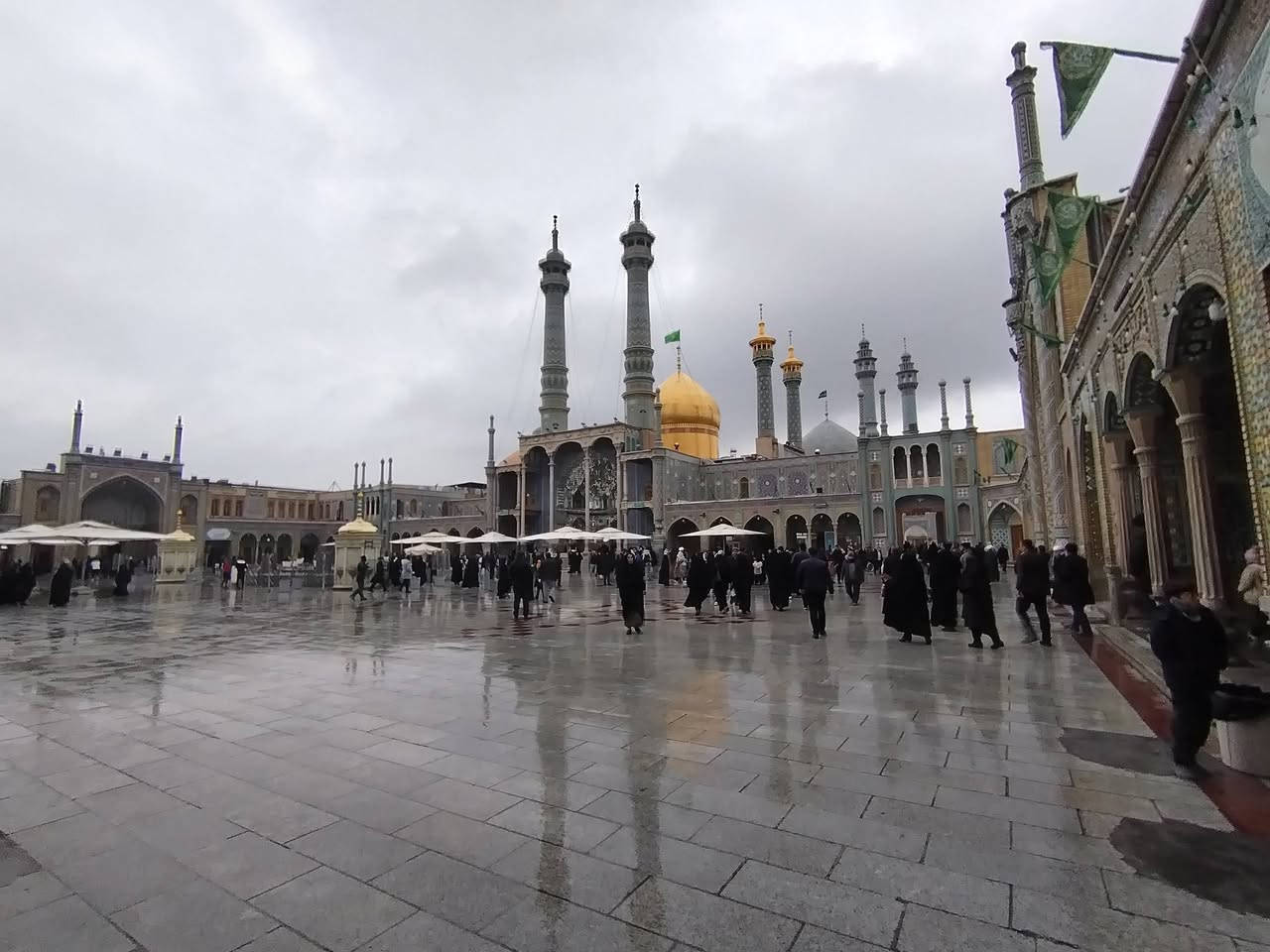 اللهم صل على محمد وآل محمد الطيبين الطاهرين
عودت كروبات إيران بري قم مشهد ونيشابور
140 ألف دينار عراقي
النقل باص vip
السكن فنادق ممتازه
المزارات في قم جامع جمگران والأربعين علويه وبيت النور
مشهد زيارة الامام الرضا ع
والسيدان ناصر وياسر ع
جوله سياحيه في جبل كوهنسكي وباغ مشهد
السكن ثلاثي ورباعي وخماسي
فرق الثنائي 30 الف دينار عراقي
يشمل ذهاب والنقل والسكن والمزارات والسياحه الداخلية في مشهد
جولات اختيارية للمسافرين
موعد الرحله يوم 1/25 السعر 140 ألف دينار عراقي 
للاستفسار والاتصال *********** واتساب
