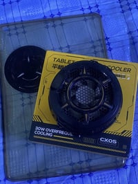 ايباد 9 نضافة 90 كلش نضيف  ذاكرة256 وممستعمل اهواي بطاريتة تقريباً 95 ...