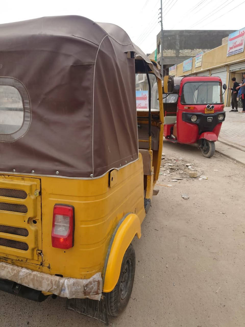 سلام عليكم اخواني تكتك للبيع مديل 18 شهر 7 رقم وسنويه سنويه نكليزي مصبوغه عام وبيه  صليب مكاني الاواسمه وره سبع قصور شراي يخابر وبل خدمه عارضه 4200 وهاذ رقمي ***********
