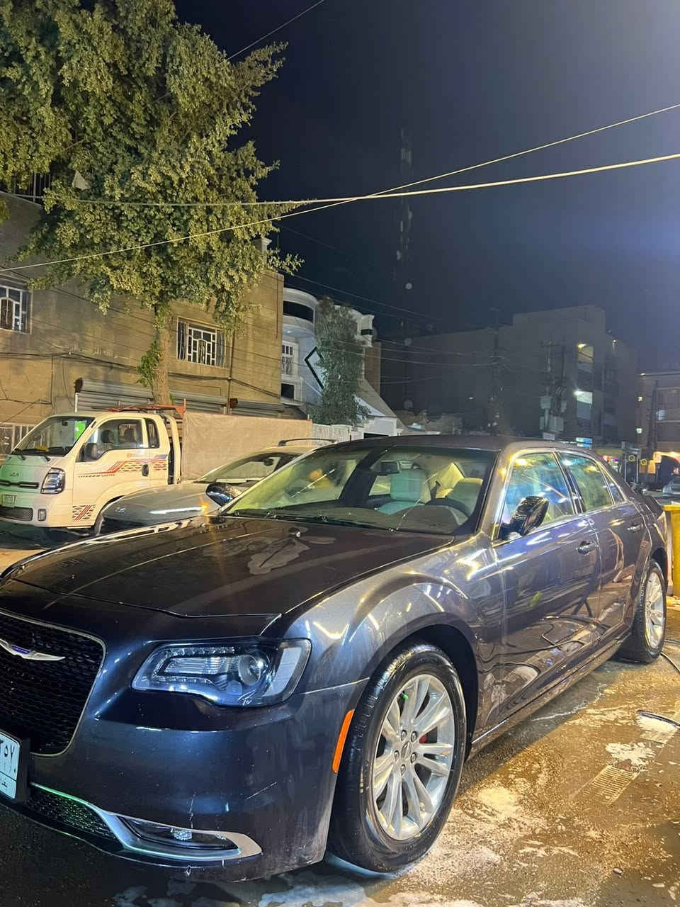 السلام عليكم اوباما 2018 اصل  ماشية 92 الف حقيقي استخدام شخصي السيارة خير من الله صدر خلفي امامي كلة جديد تخم تاير ويل مكسيكي اصلي السيارة جاهزة من كل النواحي العنوان بغداد الحادث قطعة وحدة تبديل البنيد حادث شطح البدنة ما مفتوحة *********** اللون كحلي
