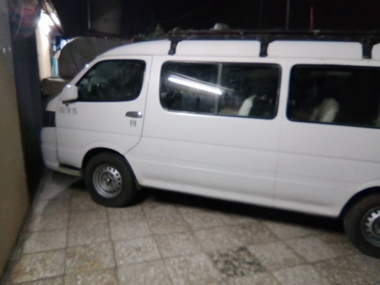 2013
رقم بغداد دولي باسمي 
مكينه وكسر مجول 2000
للبيع
***********
