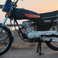 دراجة نارية • قلعة صالح