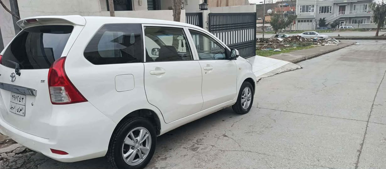 تۆیۆتائاڤێنزا مۆدێل 2015 سپی بەفری سێ رێز کوشن سەیارەی عایلی تەبرید مەرکەزی جام کارەبا 
دووپارچە بۆیاخ بۆنیت و چەمەلاغ بەبێ ناو مەکینەی 16 
چواربستۆن 
سەنەوی بەسەر چوە خاوەنی سەنەوی مردوە بۆیە بەونرخە دەیفرۆشم بەشەرتی بەناوکردن نایفرۆشم 
*********** رانية, السليمانية
