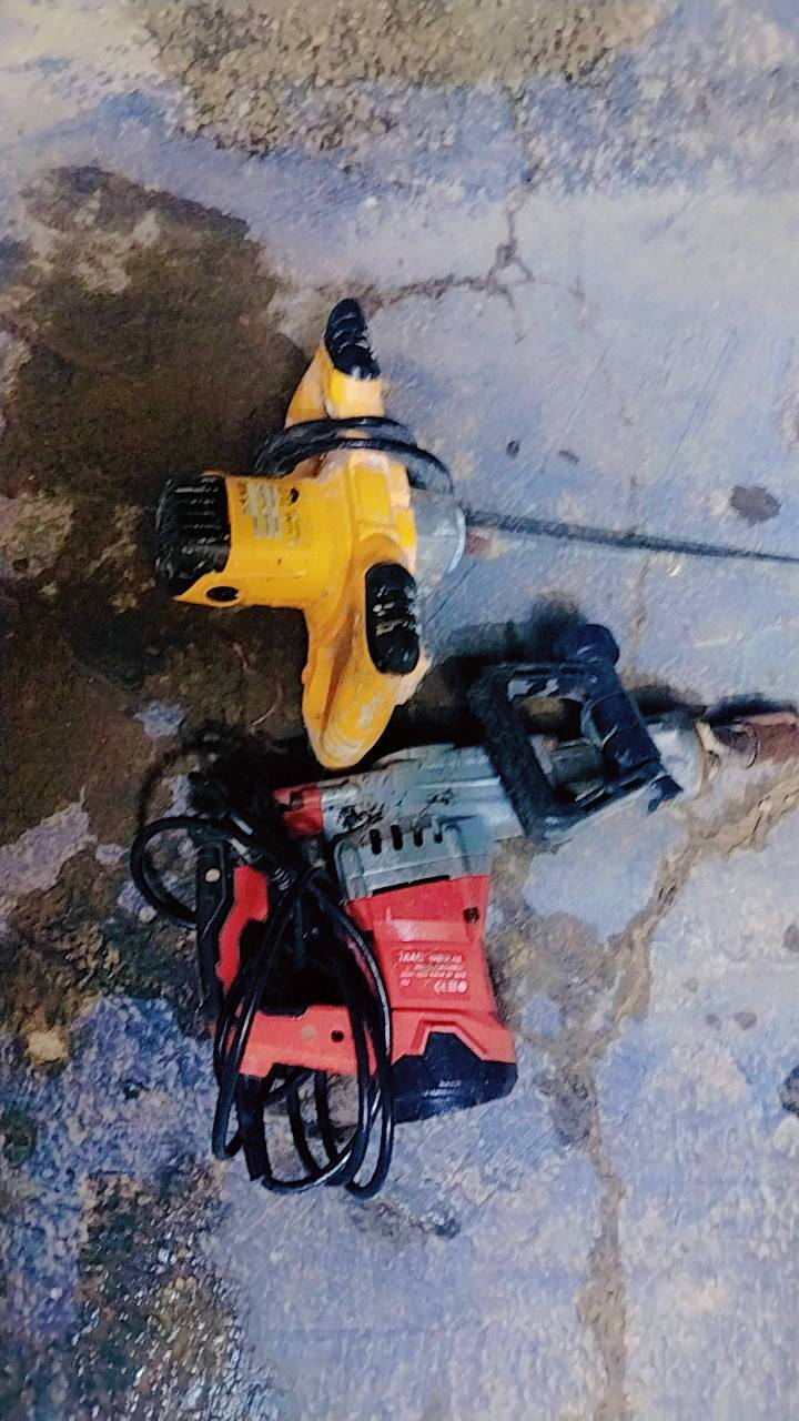 دريل جديد مع خباطه ماده السعر ٧٥ الغراض جديدات ونضيفات


**إذا كنت صاحب هذا الإعلان وتريد حذفه لأي سبب، رجاءا أرسل رسالة إلى الدعم الفني**