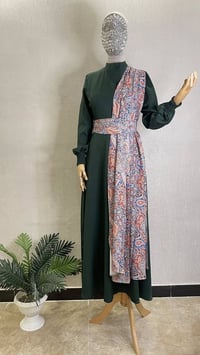 فستان • شليف ٨ قطع • أخضر أسود