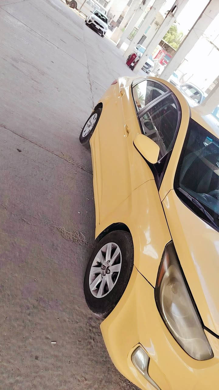 اكسنت وارد أمريكي ٢٠١٤ سعر ٨٣ وبيه مجال اتصال وتساب ***********
