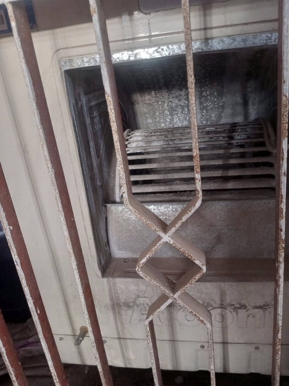 السلام  عليكم. مبرده. للبيع. موسم واحد مشتغله. @


**إذا كنت صاحب هذا الإعلان وتريد حذفه لأي سبب، رجاءا أرسل رسالة إلى الدعم الفني**