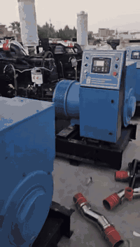 السلام عليكم  لسعر  ٥٥$ ورقة وبيه مجال

مولده كمنز ٢٤ والف ١١٤  ٢٥٠ كي في  جديد

العنوان كراده مجمع مشن مقابيل جاك عبود
***********  ***********
