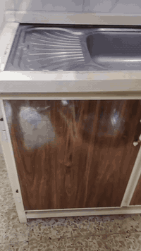 كاونتر للبيع نضيف اي ضرر مابي 3قطع 350وبي مجال كاونتر حطاطة ثكيل المكان الشعب قرب سوك الاربع الاف 
***********
