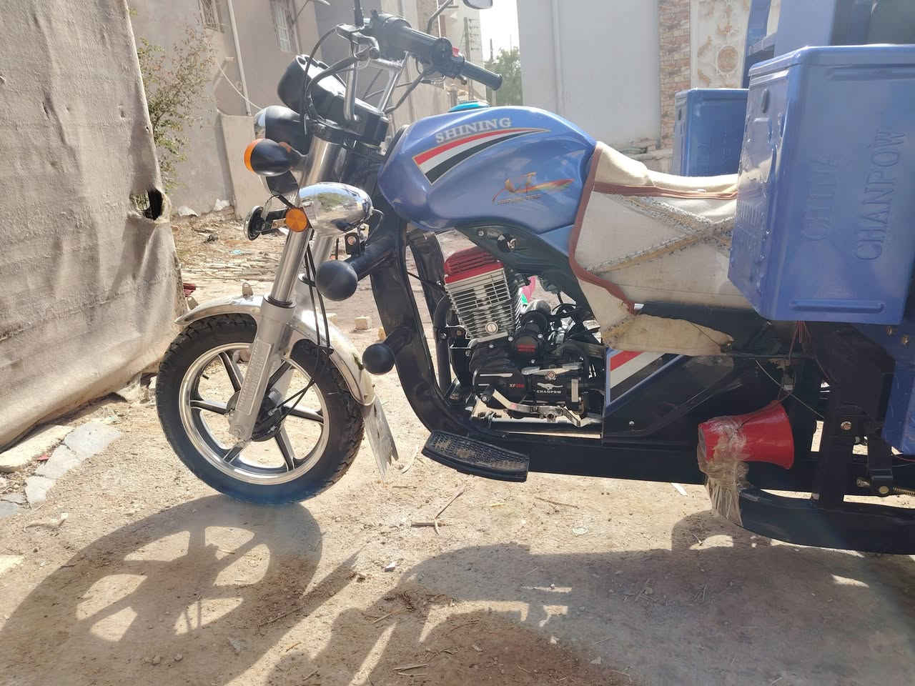 السلام عليكم ستوتة دولفين محرك ٢٠٠ CCصارلهة شهر طالعة من الوكيل ***********
