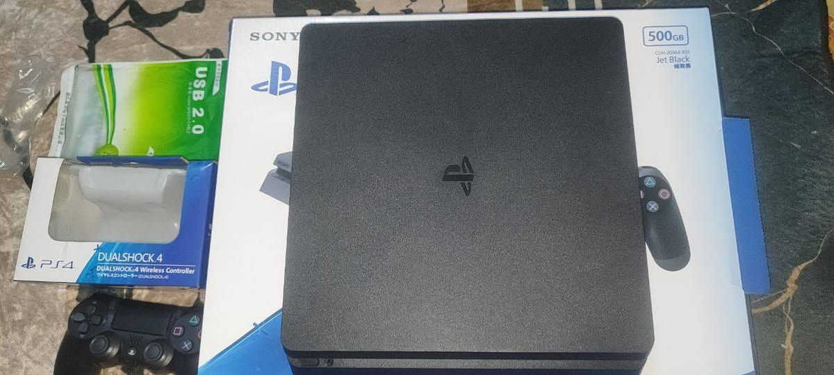 السلام عليكم🔴
عندي بلي فور سلم مهكر نص تيرا ريجن ياباني لوك ستيكر استخدام شهرين فقط كامل المحلقات مع (يوبي اس)ويجي وياه العاب حلوه (منها ذلاست ووزدنت ايفل فلج وذا ايفل وذن وبتل فيلد وان وكراند )
سعر البلي🔴 260قفل ونهائي مابي اي مجال
تواصل رقم🔴7780120418


**إذا كنت صاحب هذا الإعلان وتريد حذفه لأي سبب، رجاءا أرسل رسالة إلى الدعم الفني**