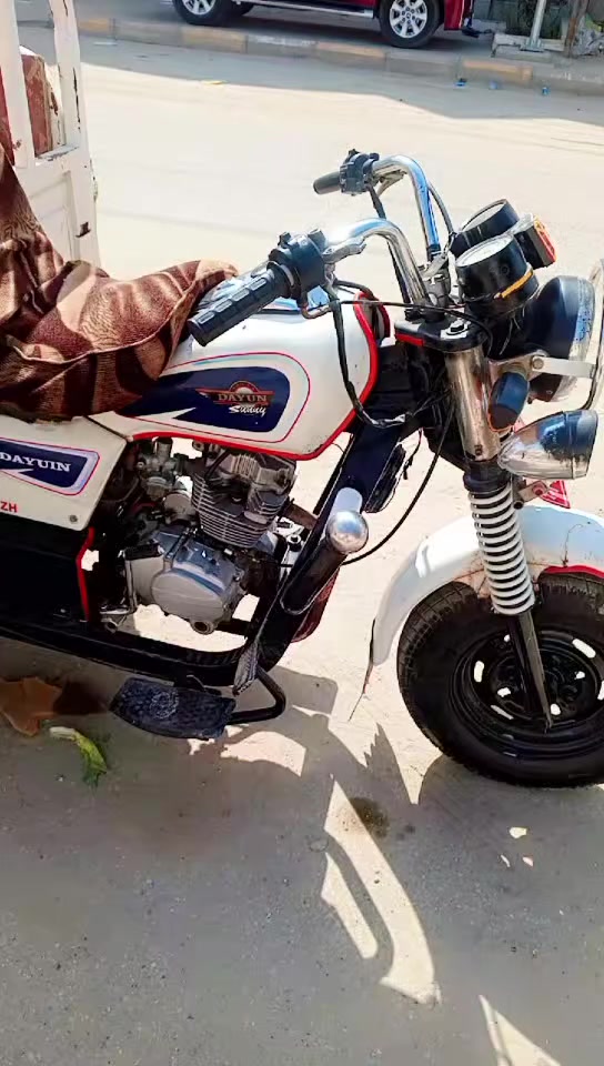 ياالله سلام عليكم ستوته دايون 18جاهزه من كلشي سعرها مليون اونص 1.500العنوان ناصريه الإسكان الصناعي موبايل ***********
