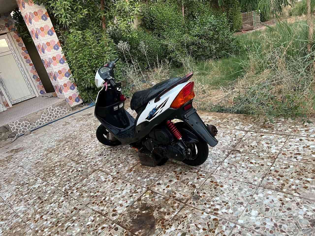 للبيع او مراوس بدراجه بيكم نضيفه مكان كربلاء ***********  /   ***********
