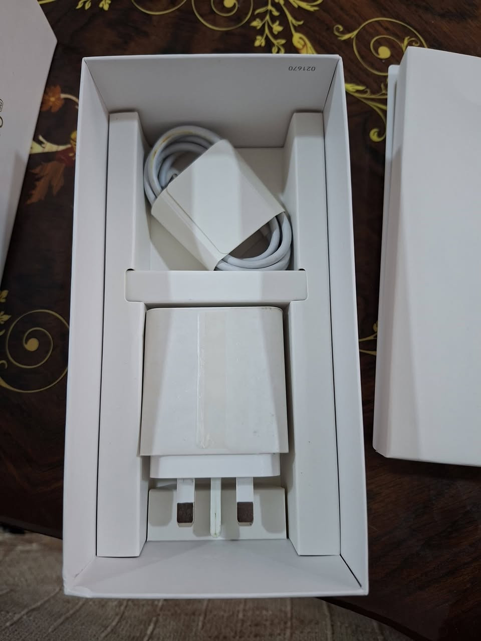 هونر 400برو کامل ملحقاته ذاکره 512 رام 12 جهاز نظیف اخو جديد 120 فريم يشغل بوبجي وبعد تعرفون مواصفات الهونر کامره احترافيه جهاز كلشي بي حلو رقمي متواجد واتساب ***********

