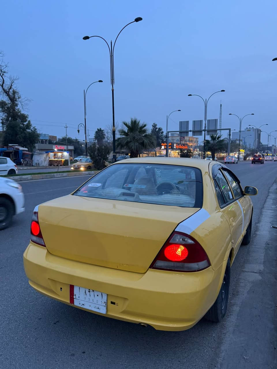 نيسان صني 
موديل 2012
مشروع وطني 
رقم بغداد سنويه جديد 
تحويل وكاله ثاني يوم 
السياره بدون حادث 
كير محرك شرط 
تبريد تدتفئه شرط 
حداديه 100 
مكان كركوك 
الرقم *********** كركوك, العراق
