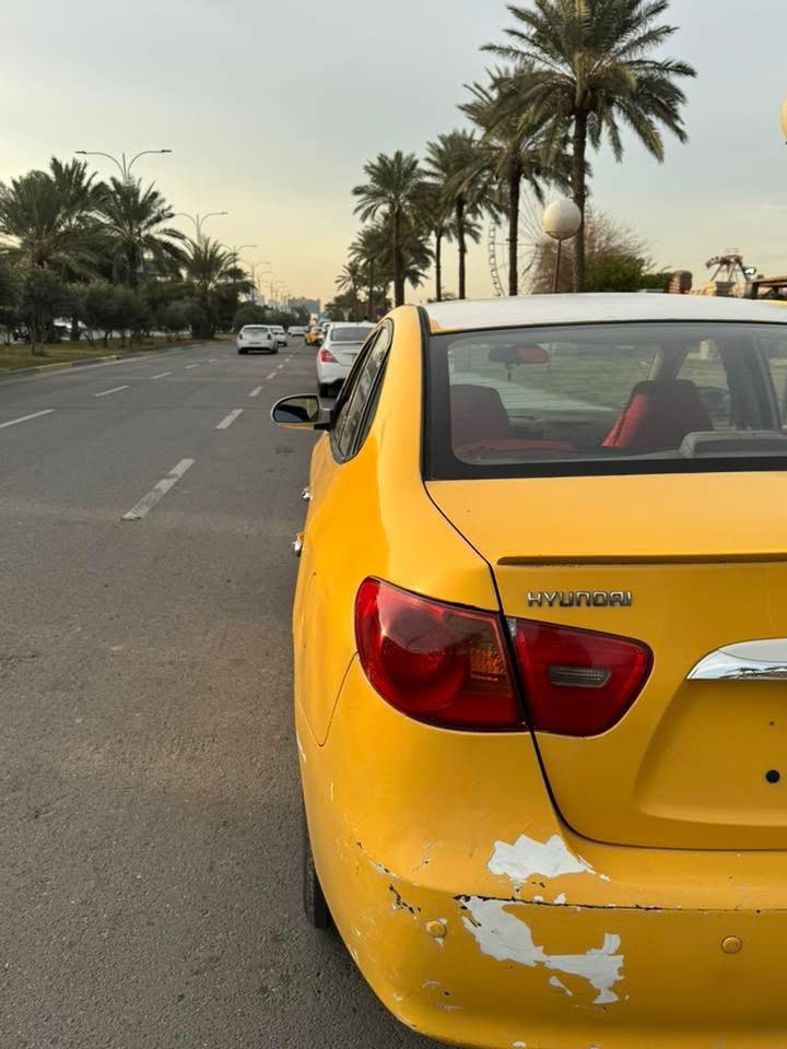 سلام عليكم
النترا موديل ٢٠٠٩ محرك ٢٠٠٠ خليجي 

فتحه سقف 

تخم تاير جديد 

مصبوغه مره وحده وعوزه صبغ وملاحظاته 

حادث بابتين جه سايق بدون دواخل جاملغ خلفي بيه معجون  

كهربائيات بلاد 

لايت زنون 

محرك بيه رواجز تشتغل طبيعي مابيه مشكله فقط صوت 

كير كفاله  

تبريد عوزه كمبريسر فقط 

صدر امامي جيد 

صدر خلفي نص عمر 

سياره مكفوله من شاصي ولغودة ولحادث القوي

عوزه ترتيبات مثل صبغ وشغلات بسيطه 

كلشي مذكور رايده ٨٣بغداد كماليه بسمي 

***********
