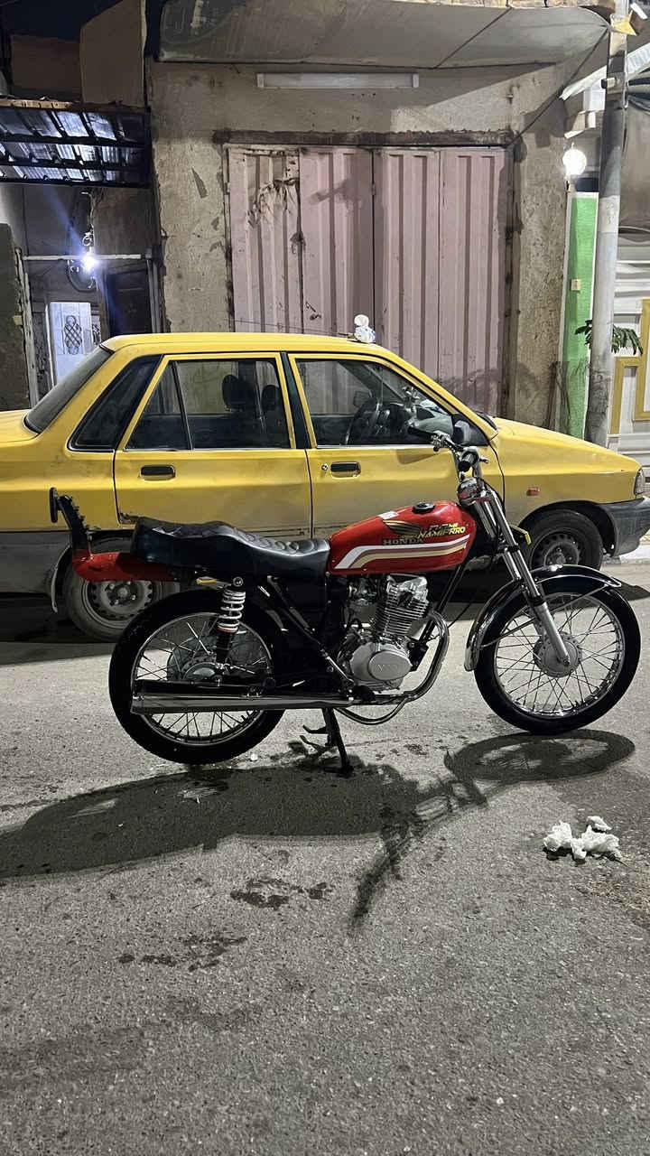 سلام عليكم نامه امتياز للبيع
نظافتهه شوفت عينك الدراجة ما ناقصهه شي 
(كلك)
475 وبيه مجال  رقمي 
  راسلني فقط مراسلة ما متواجد عل خط
0774 032 0100
