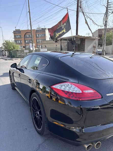 سلام عليكم سياره بورش بانميرا موديل 2011 
رقم اربيل الجديد فول مواصفات 
محرك 3600 6v
فول فول مواصفات شاشه كبيره 
رادارات كشن جلد بصمه تشغيل 
تحديد سرعه 
سنويه هزه كلشي جديد مكان بغداد رقم الهاتف ***********
