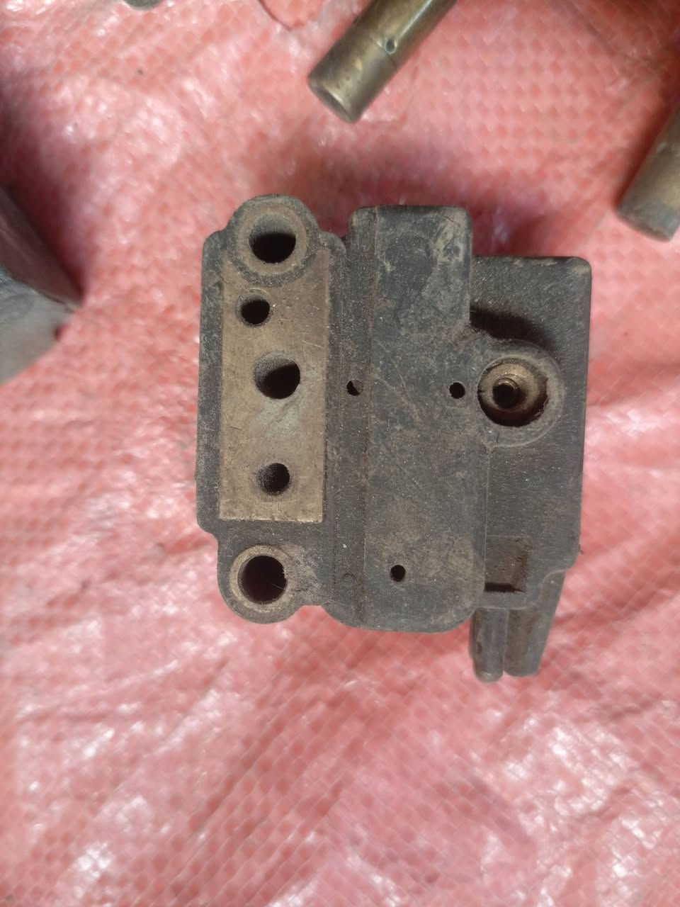 السلام عليكم نوزلات ٣ شغال مال كصه والتعيار مال هوه ميكانيكي شغال للبيع قيم وبل عافيه ***********
