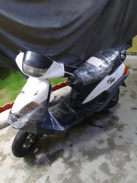 اخت رمبه فراشة للبيع خابرني ودلل 07700620160
