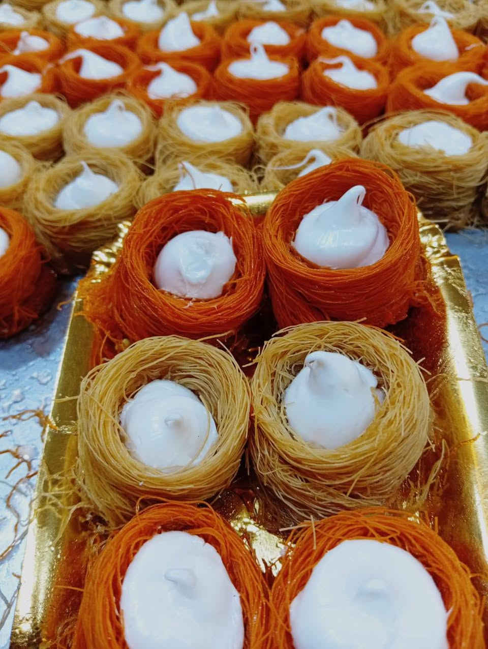 😊❤بسم الله الرحمن الرحيم ❤🌹

عروض اليوم تختلف عن كل يوم 👌🏻
بقلاوه الكيلو 2500
كعك 🥯سعر الكيلو 2500
داطلي سعر الكيلو 2500
زلابيه سعر الكيلو 2500
كنافه +عش العصفور 4000
🌹❤الموقع افران حي العمال مقابل مكتب البرشا 🌹❤
تجهيز كافه انواع المحلات المناسبات اجاكم رمضان 😊🌙
صاحب الفرن (ايمن) تواصل عله رقم 0781433579
أدارة  افران ابو  الجود ***********
