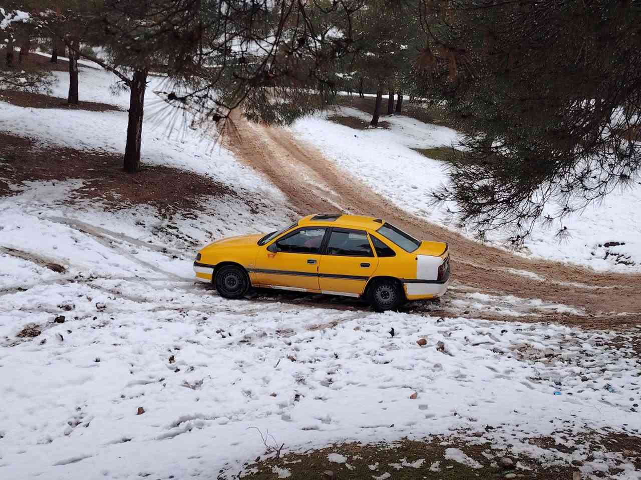 فكترا تكسي موديل ١٩٩٥ رقم كركوك سنوية صاقط .... اني مكلف بالنشر اتصل بالرقم صاحبها   *********** 
كوبون بنزين ⛽ موجود  .... كير ومحرك شرط صدر شرط تايرات شرط كهربائيات كلها شغال دواخل كلش نظيف سياره لوووك كلش حلو ونظيف تبريد بس ما يشتغل بدون ضربات قوية سعر ٣٨$ وبيها مجال شراي اتصل بالرقم صاحبها مكان سياره كركوك كركوك, العراق
