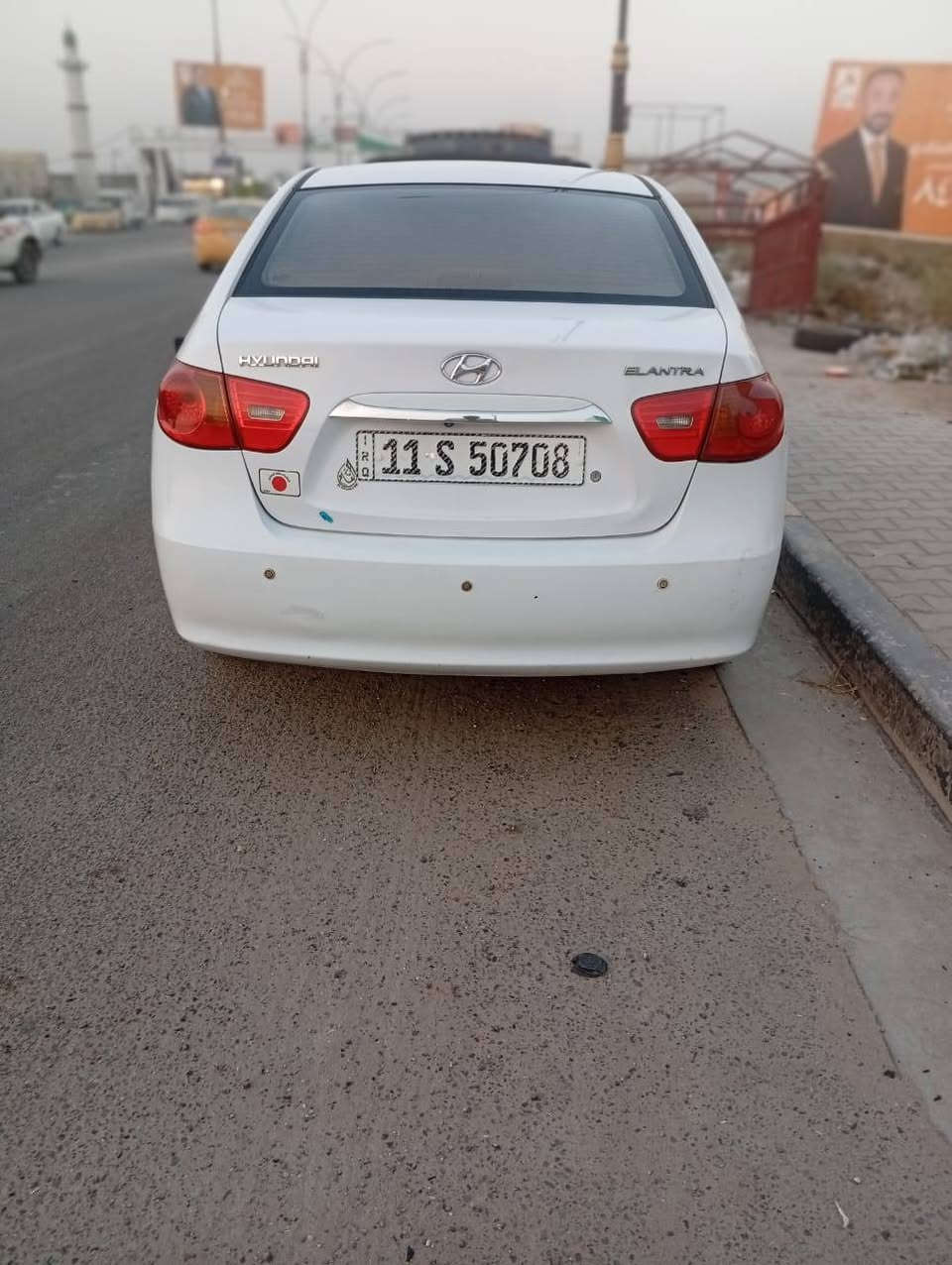 النترا خليجي ٢٠١١ محرك ١٦٠٠ دكشن ناصي كير جديد محرك لاتنقيص ولا تبخير تدفئة تبريد اربع دسك فتحة سقف اشاير مري تحكم مري شاشه و كامرة 
بيه صبغ بدون دواخل. 
للبيع السعر 100 استفسار ***********
