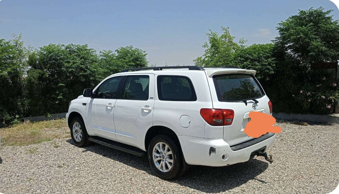 تويوتا سيگوا مؤديل 2011 سپي بئ سبوغ يه ك تؤز كارني له هيلالي جاملغي هه يه. هه موو گياني به شه رت زؤر خاوئينه *********** له خزمه تم أربيل, العراق
