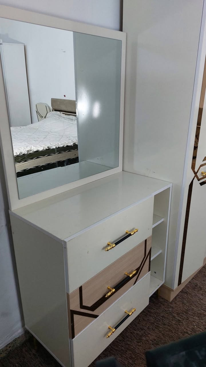 نظيفة جددا
٥ قطع
٤٥٠ الف


**إذا كنت صاحب هذا الإعلان وتريد حذفه لأي سبب، رجاءا أرسل رسالة إلى الدعم الفني**