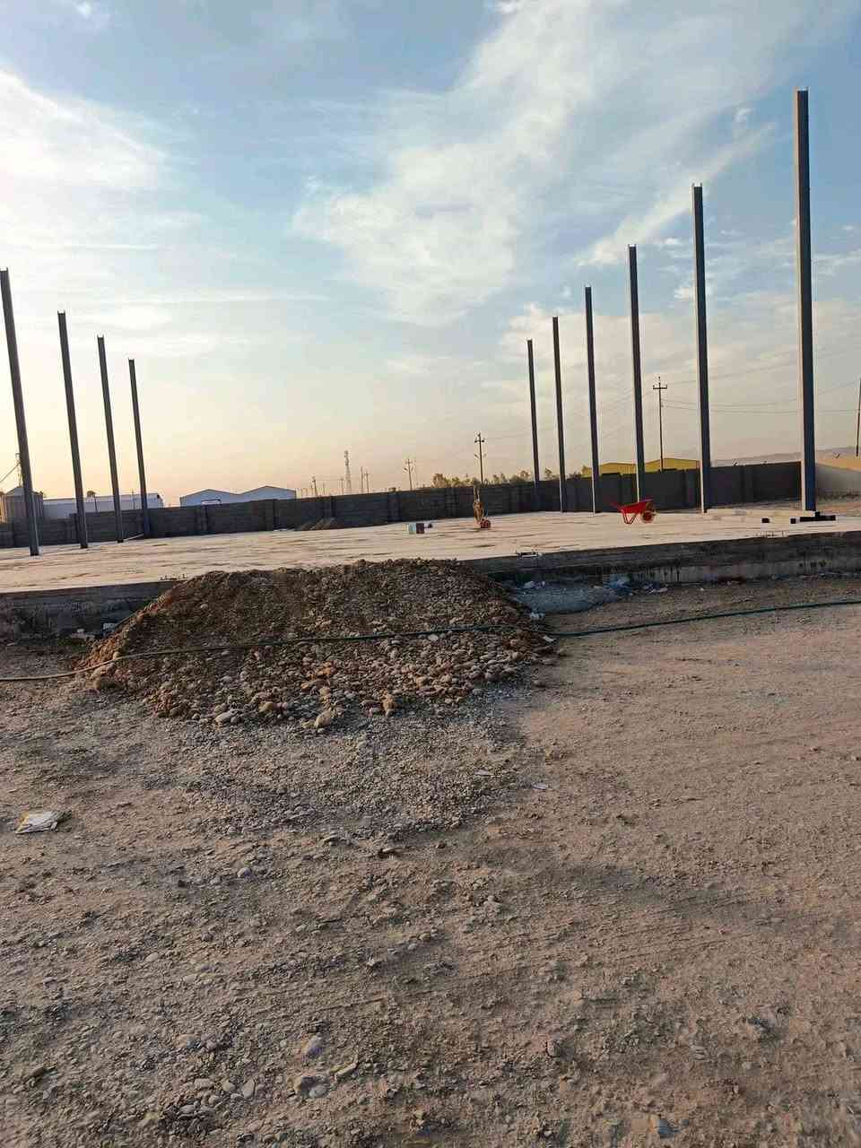 🏗️ الجودة والعمر الطويل.. بأفضل سعر! 🛠️
يعلن كادرنا المتخصص في أعمال الحدادة والهياكل الحديدية عن استعداده التام لتنفيذ وتصنيع:
📐 الجملونات كافة (صناعية، تجارية، ومخازن).
🛡️ تغليف ساندوتش بانل (Sandwich Panel) و جينكو بكافة السمكات مع عزل تام.
✨ لماذا نتعامل معاً؟
⚙️ مواصفات متينة: تلحيم دقيق وتصميم مقاوم لكافة الظروف الجوية.
🔩 تغليف الساندوتش بانل (Sandwich Panel) والجينكو بكافة الألوان والسمكات.
🛡️ معالجات ضد الفتحات والتسريب وتقويات خاصة لمقاومة الرياح والظروف الجوية المختلفة.
⏱️ سرعة وإتقان: تسليم بالوقت المحدد وبأعلى جودة.
💰 أنسب الأسعار: أفضل تكلفة مقابل أفضل متانة.
💡 نضمن لك دقة العمل ومتانة الهيكل.
📞 للتواصل والاستفسار (واتساب / اتصال): [***********]
📍 الموقع: [العمل في جميع أنحاء العراق]
