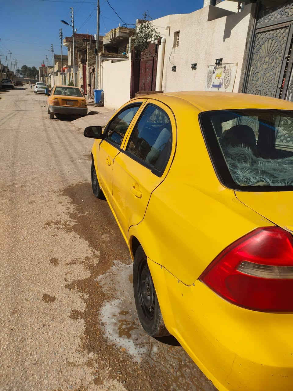 افيو موديل 2008
سياره جاهزه وما بيه نقص كبل لشارع 
بس اني ابيع كوم حديد هيئه وغرامات ع مشتري سنويه 2027ما منتهيه راعيه موجود 
سعر 28بيه مجال قليل 
خاص مقفول 
تصال عله الرقم ***********
