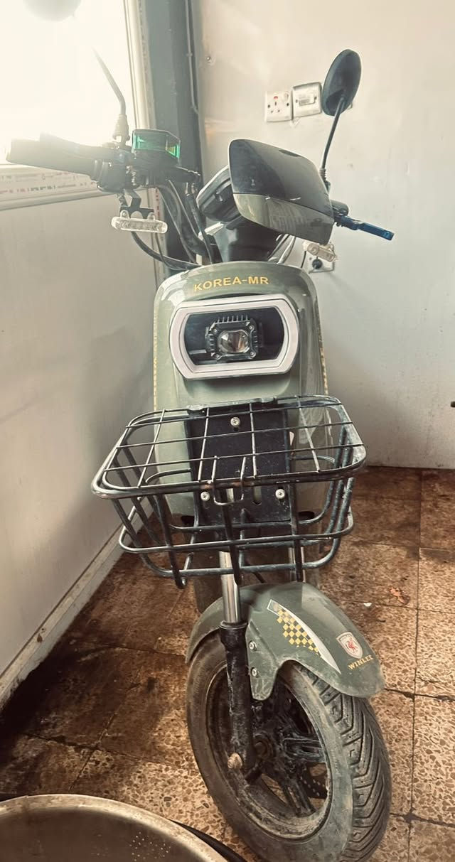 للبيع دراجة شحن R9 2025 كهربائيات كلها شغالة 3 طرق لتشغيل الدراجة عن طريق الكارت والسويج والبصمة للتوصل *********** المكان تكريت
