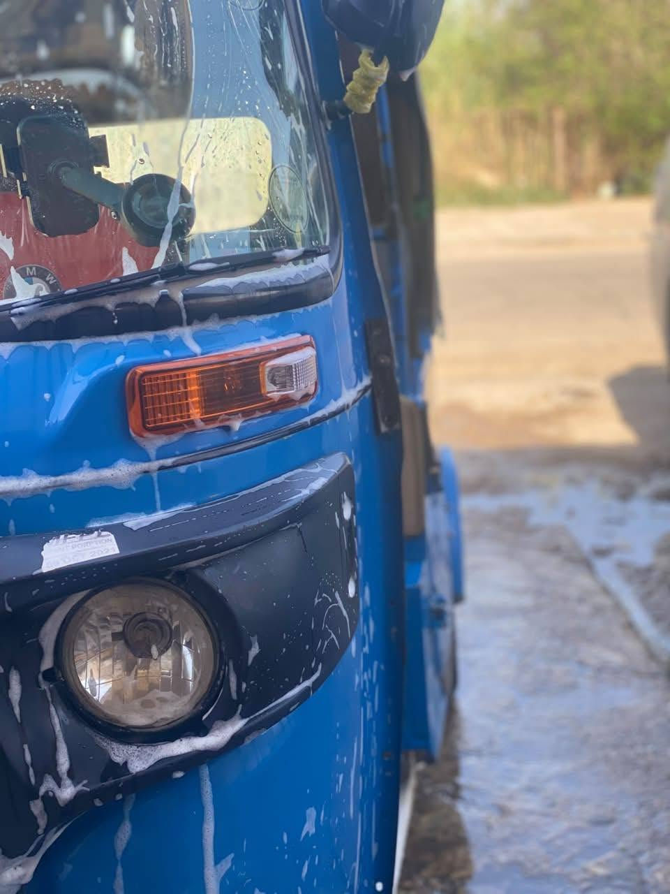 موديل واحد وعشرين البيع تكتك جاهزه خير من الله
رادله شياه بصيطه البيع السعر ٧ملاين بيه مجال بصيط
***********
