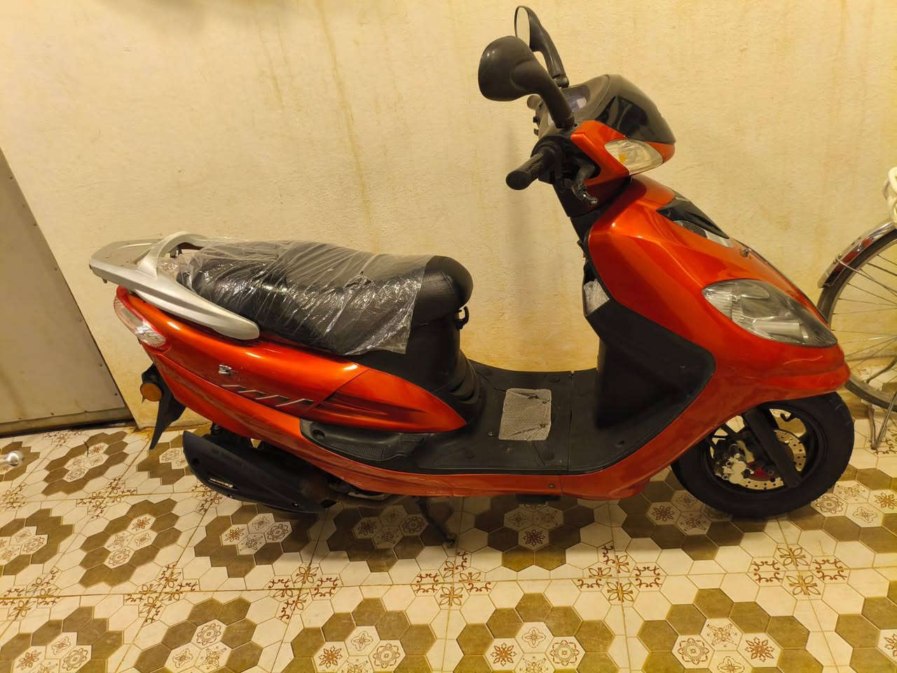 السلام عليكم
للبيع دراجه سايم ابوعيون لون مشمشي مميزموديل 2019 محرك 125مكمرك وكامل صلف هندر كهربائيات كلها شغاله مابي كل نقص السعر700بي مجال مكان دراجه الرمادي الزراعه ***********
