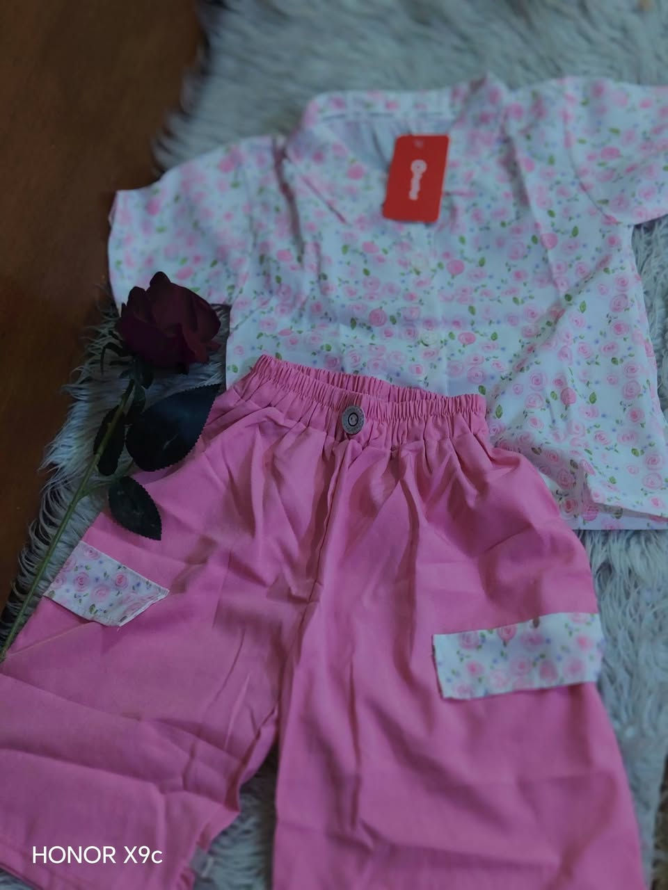 بات بات اطفال كل الاعمار ♥
سعر 5 
ملابس بيت وطلعه 
توصيل كل المحافظات ٣ الف 
واتساب  ***********
