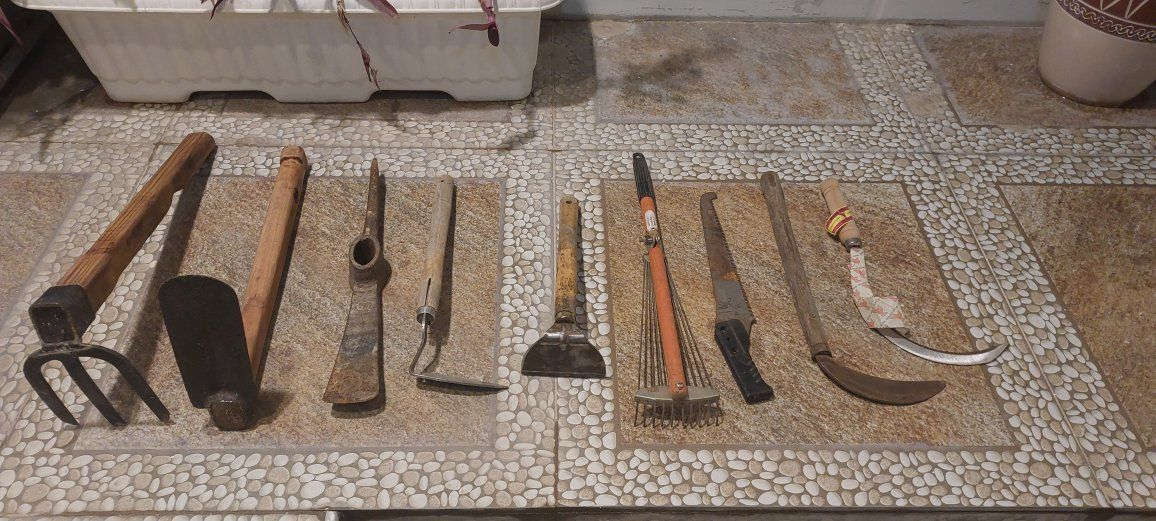 السلام عليكم عدد اصلي للبيع السعر والحجز على الواتساب او الخاص *********** ويتوفر توصيل
