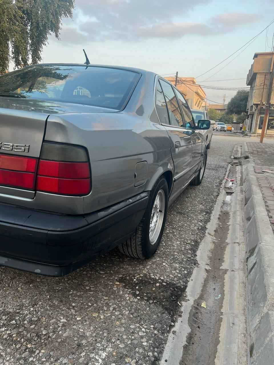 535 موديل ٩٠ اوتو
عليه مكينه ٣٠

رقم بغداد دولي مشروع وطني سنويه جديده
سياره جاهزه صدر تايرات
مكينه كير جاهزات جدد

بيه نواعم بسيطه وصبغ دعاميات لان جدد

سعره ٥٥ بي مجال بسيط
مكانه كركوك *********** كركوك, العراق
