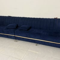 متوفر تخم 10 مقاعد للبيع + قناني 2 للتواصل 07822744434