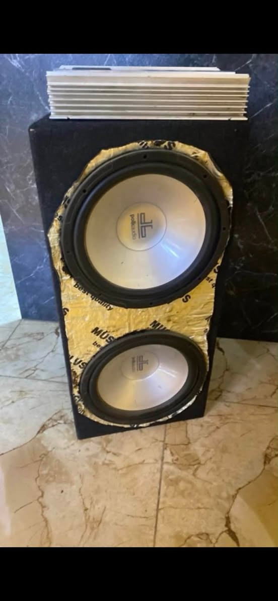 سلام عليكم شباب. 
             دمام سستم كامل متكامل معا جهاز مزود

جهاز من شركه Marshac

سماعات من شركه Polkaudio

جيب وشد. يرهم علا جميع السيارات 

اني مصممة علا BWM  يكعد Vip

بدون خشخشه صوت صافي. كامل اعدادات

مكاني موصل قضاء حمدانيه 

السعر ٢٥٠ الف وبي مجال 

للاستفسار [***********]
